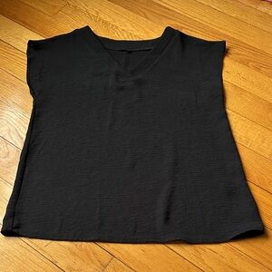 Amazon Women's Black V-Neck Boxy Blouse